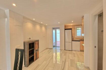 f0839d3486e7d3d7d2334c83c0d565ae - 9