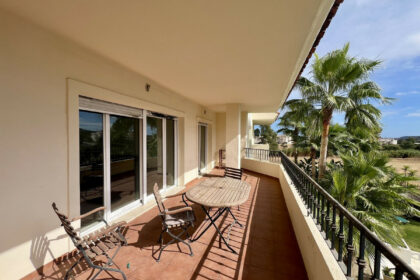 f0ed3d2a2c2db286057f80df875b6aff - 15