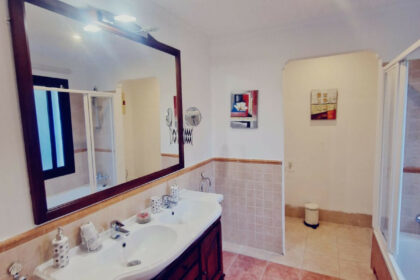 f136b071366b01a3c0d430b2e167c246 - 27