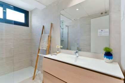 f1446a0cd3daa6361c44f8fd6fd03b4a - 14