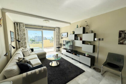 f1a6430e988243c64cbf9cd3c3a8289e - 3