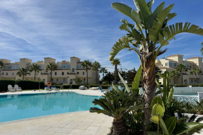 f1a6430e988243c64cbf9cd3c3a8289e - 32