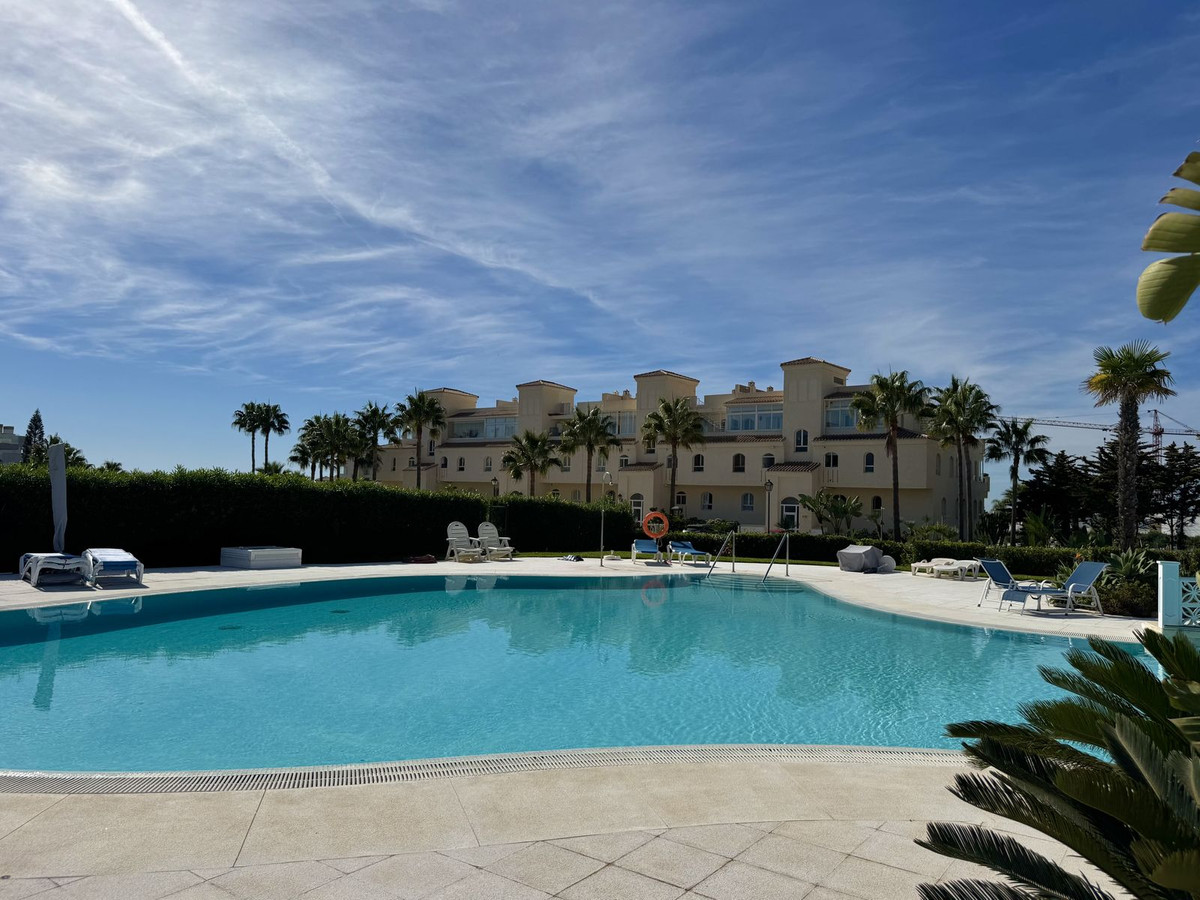 f1a6430e988243c64cbf9cd3c3a8289e - 34