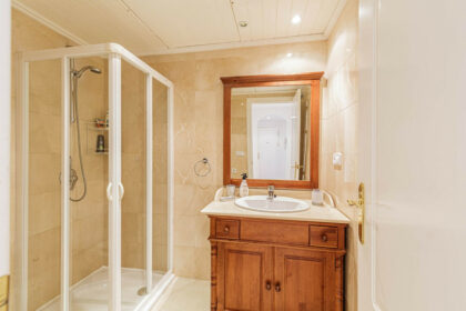 f29633ed34e0de169c2d64de7c32e856 - 13