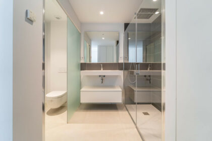 f2c2d1d65fd30e4f6f13b6e4d0b1e378 - 14