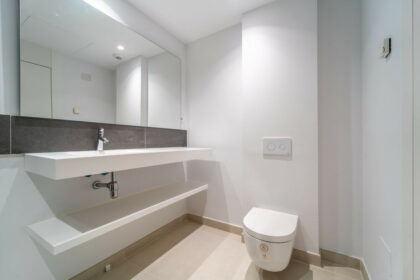 f2c2d1d65fd30e4f6f13b6e4d0b1e378 - 15