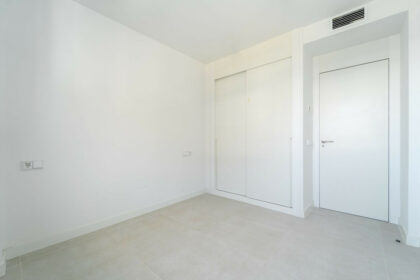 f2c2d1d65fd30e4f6f13b6e4d0b1e378 - 16