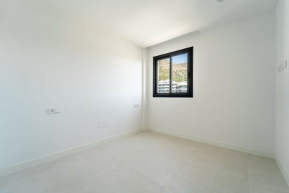 f2c2d1d65fd30e4f6f13b6e4d0b1e378 - 17