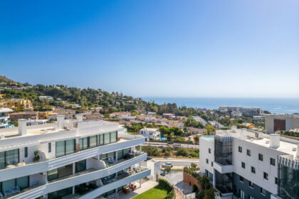 f2c2d1d65fd30e4f6f13b6e4d0b1e378 - 29