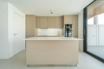 f2c2d1d65fd30e4f6f13b6e4d0b1e378 - 3