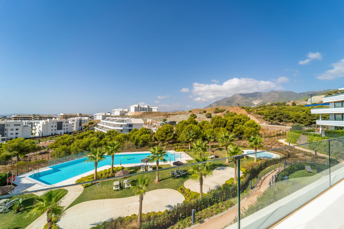 f2c2d1d65fd30e4f6f13b6e4d0b1e378 - 34