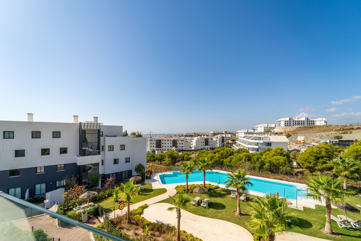 f2c2d1d65fd30e4f6f13b6e4d0b1e378 - 35