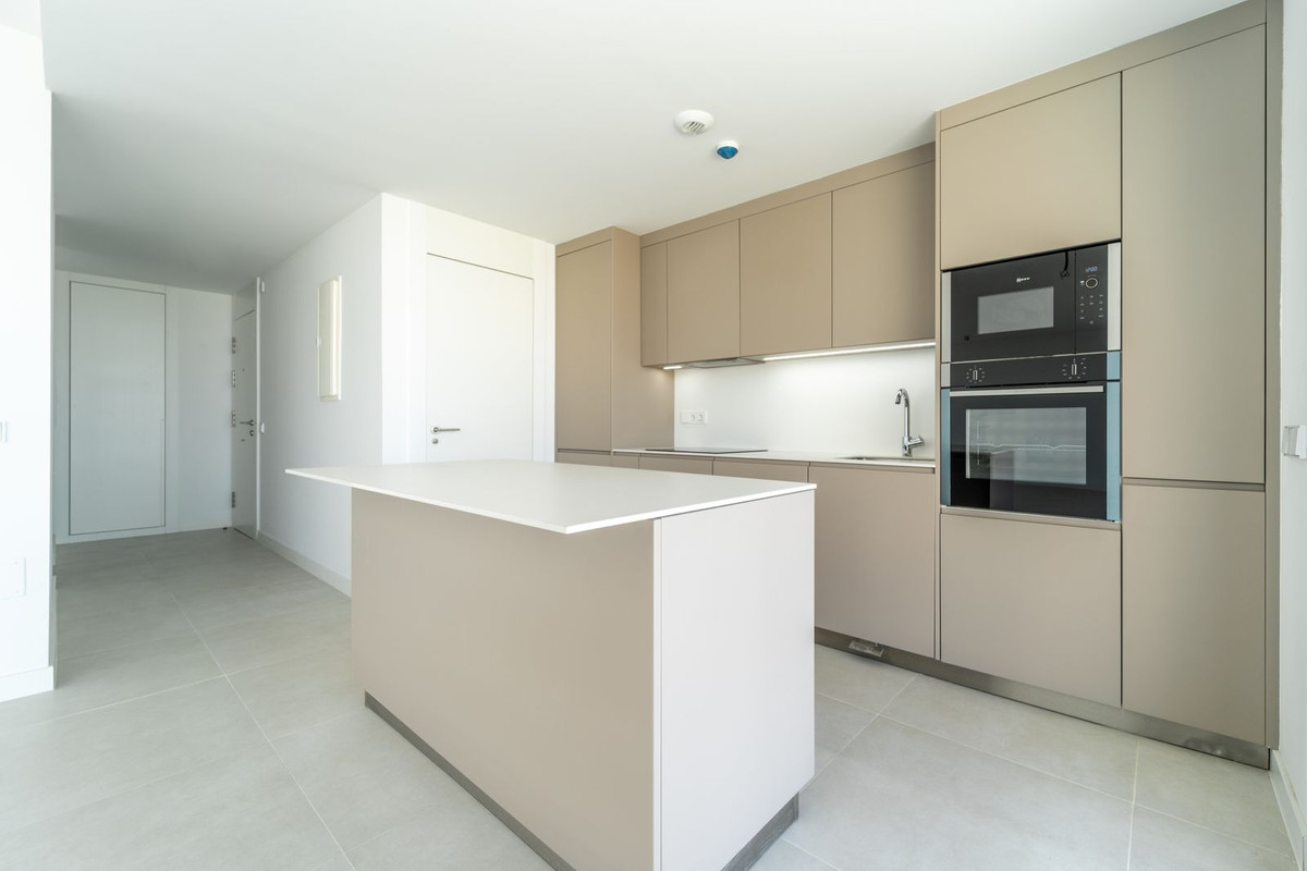 f2c2d1d65fd30e4f6f13b6e4d0b1e378 - 5