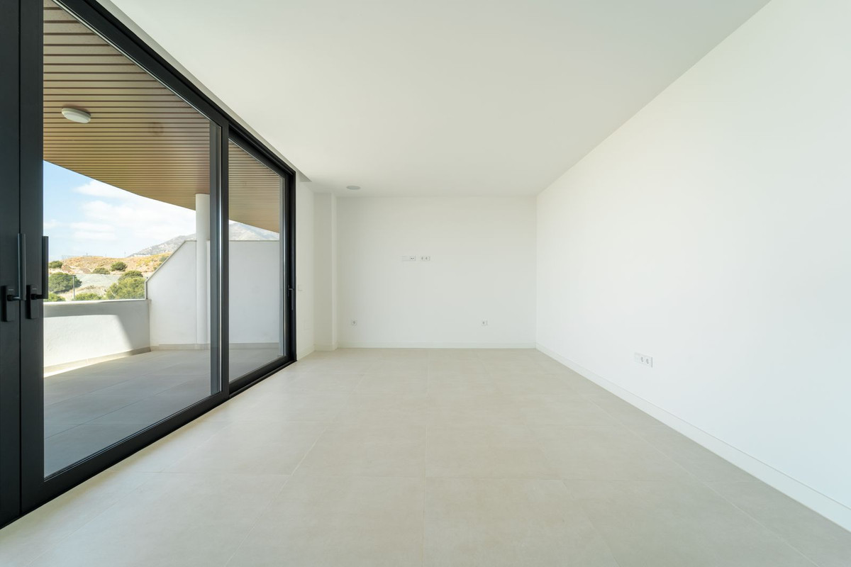 f2c2d1d65fd30e4f6f13b6e4d0b1e378 - 8