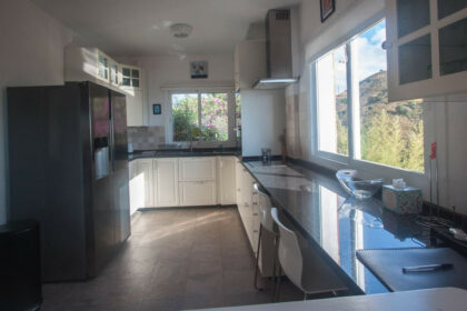 f328fff854e4678855e38c5b1b7d7039 - 13