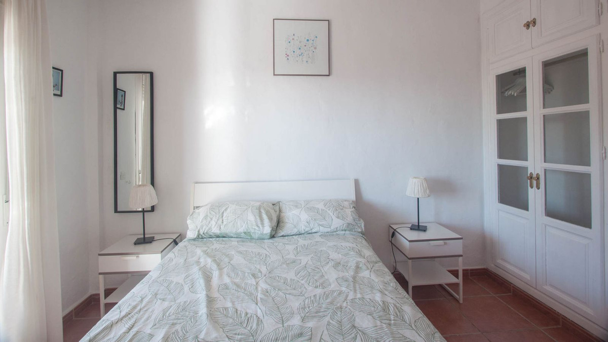 f328fff854e4678855e38c5b1b7d7039 - 20