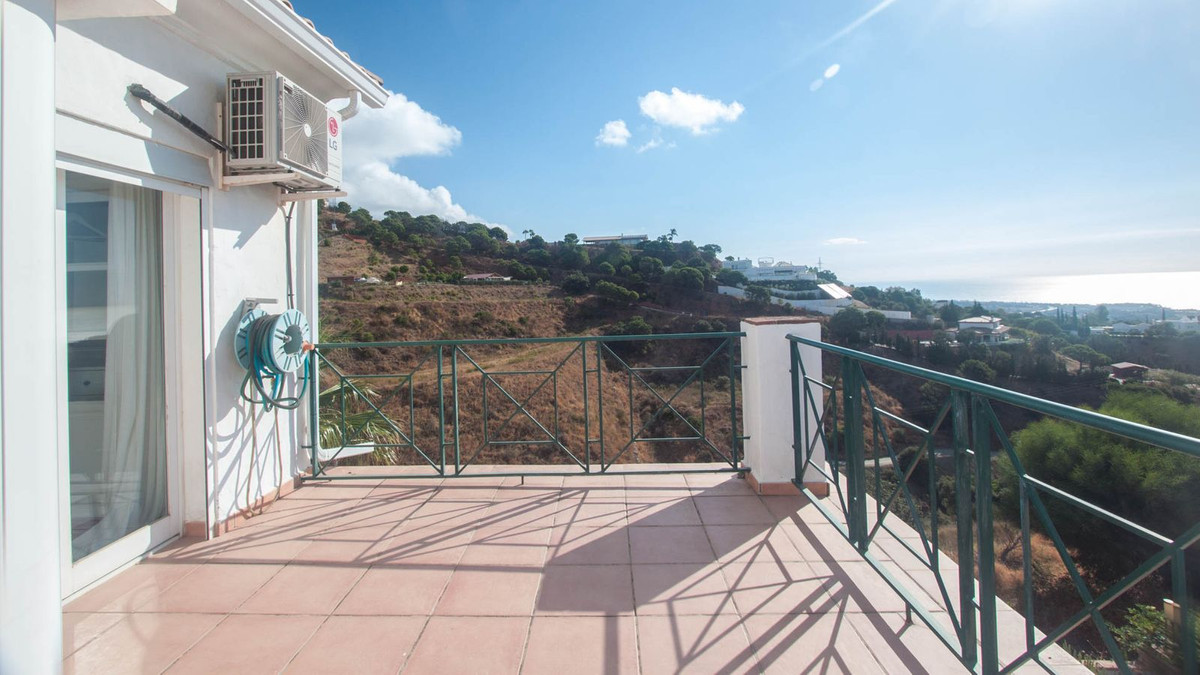 f328fff854e4678855e38c5b1b7d7039 - 28