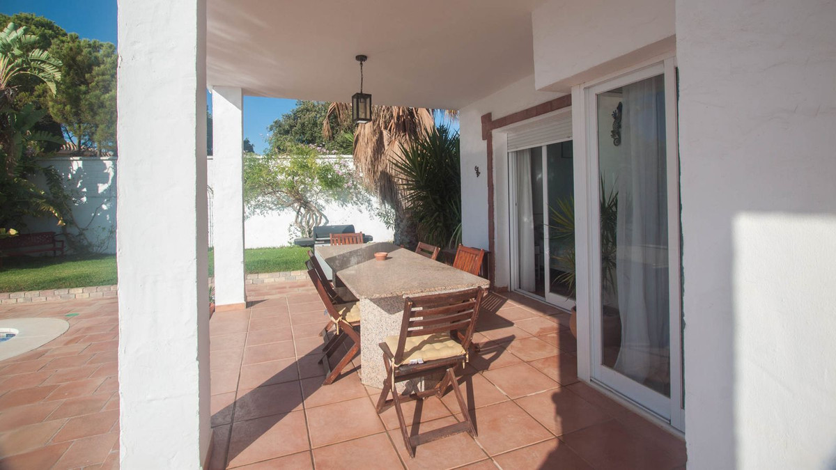 f328fff854e4678855e38c5b1b7d7039 - 29