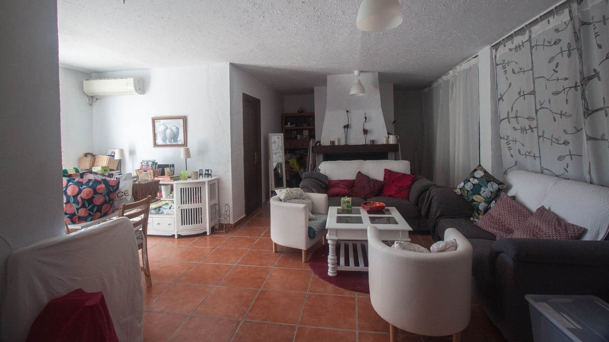 f328fff854e4678855e38c5b1b7d7039 - 33