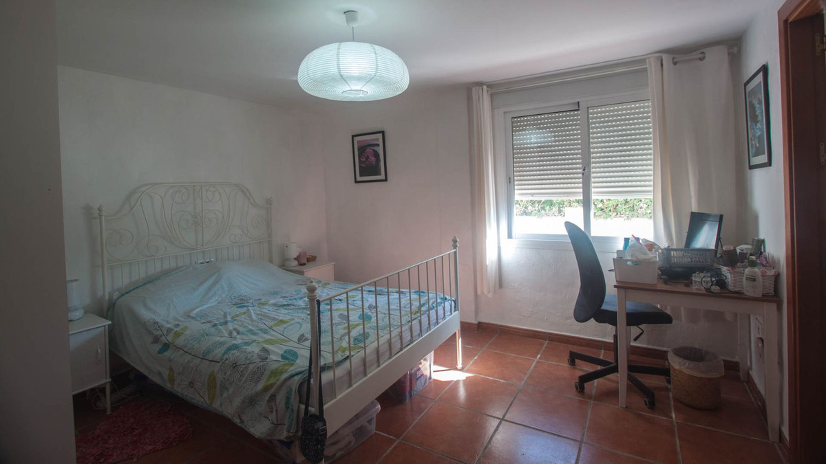 f328fff854e4678855e38c5b1b7d7039 - 36