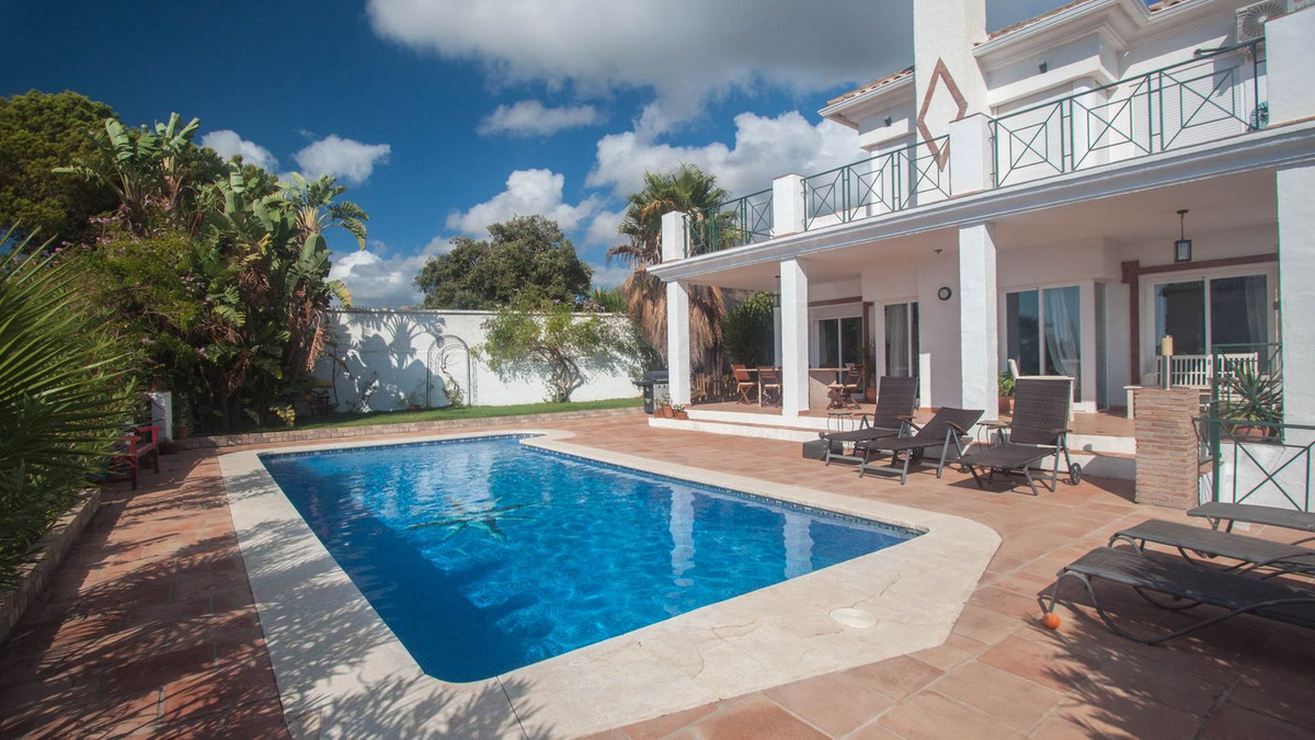 f328fff854e4678855e38c5b1b7d7039 - 45