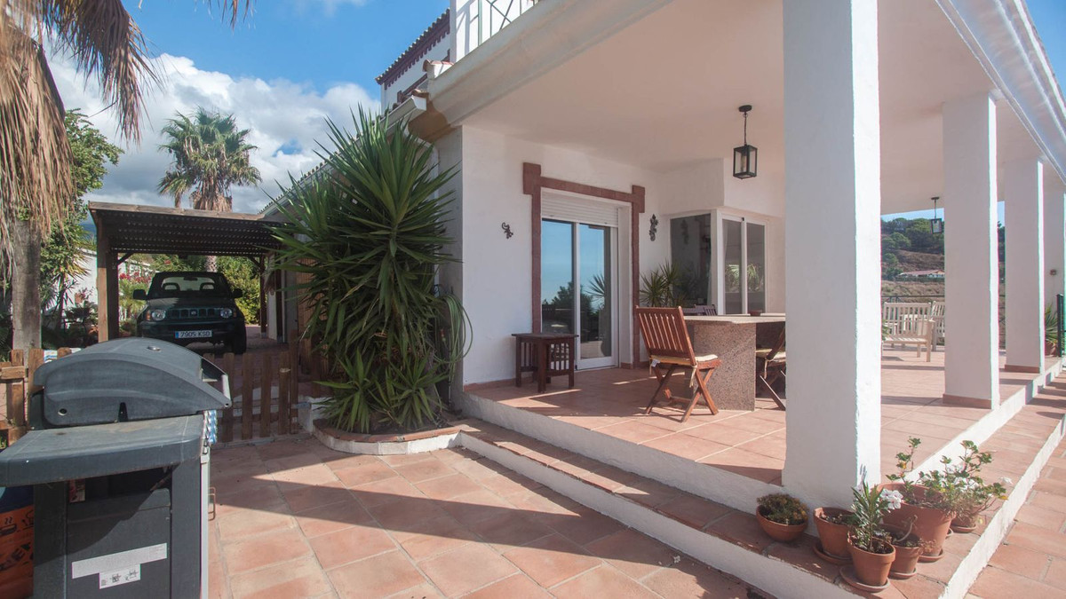 f328fff854e4678855e38c5b1b7d7039 - 46