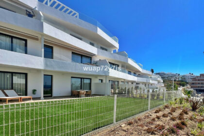 f35d98d1d4d6b709fe4c979014afe075 - 25