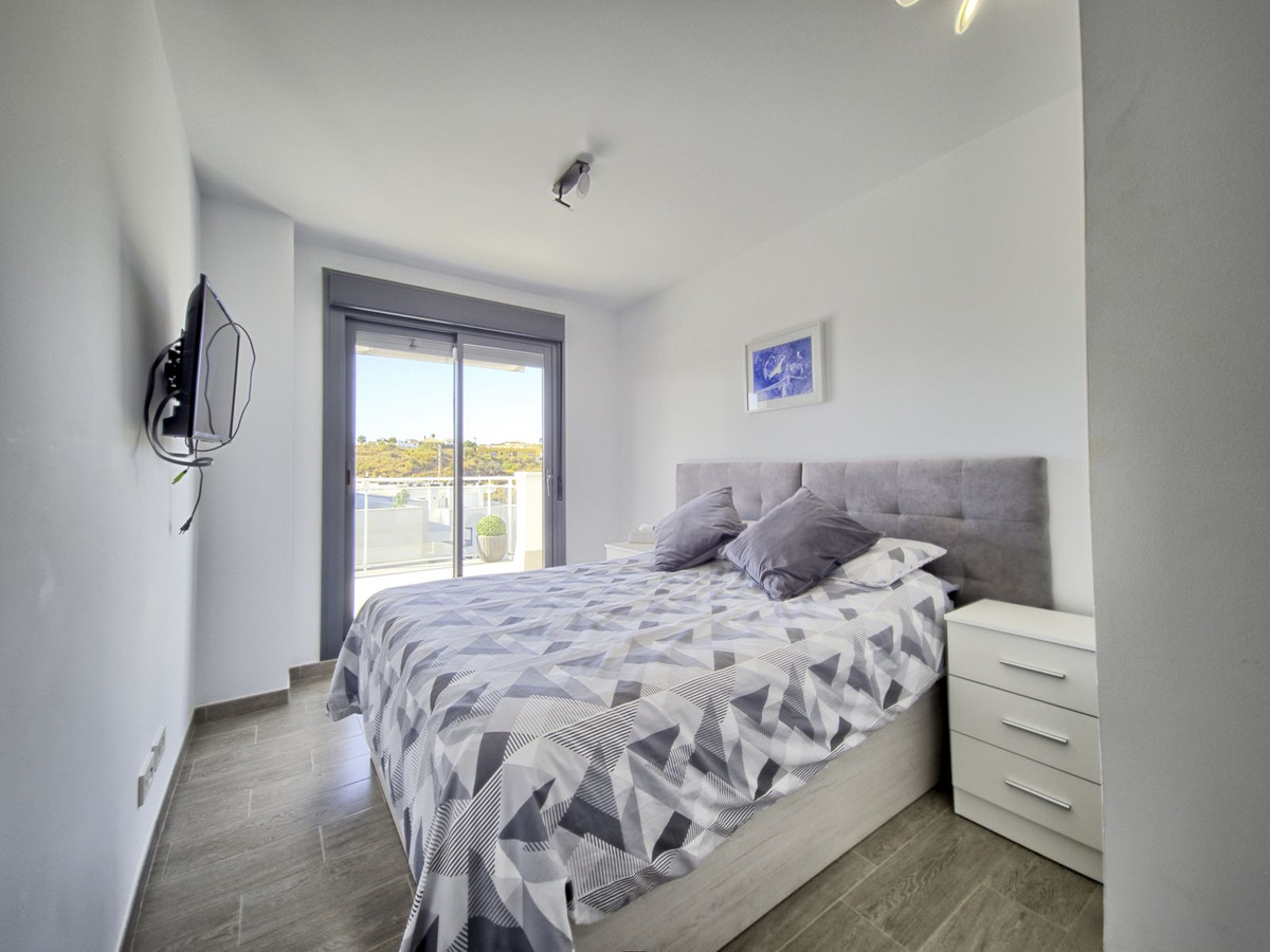 f36ace107e3a73cbcb4d0fb29803b1fa - 15