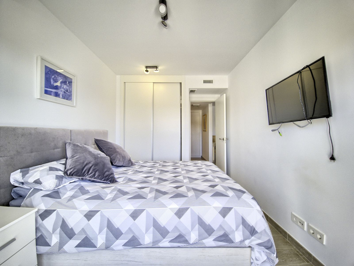 f36ace107e3a73cbcb4d0fb29803b1fa - 16