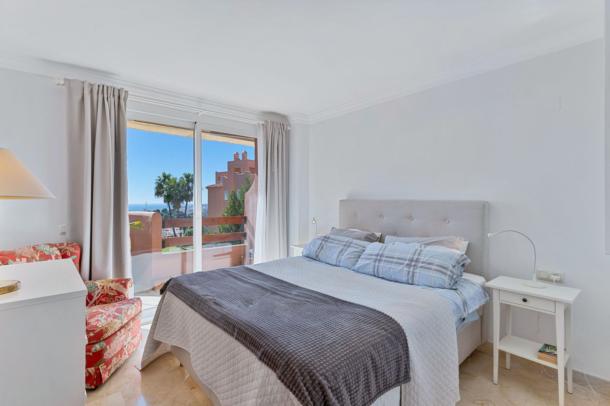 f38be2eb96eb80249743133f57ca3411 - 13