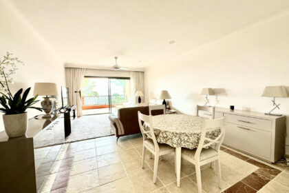 f3cf2d374e11e9477e44ba3cb3ba1381 - 2