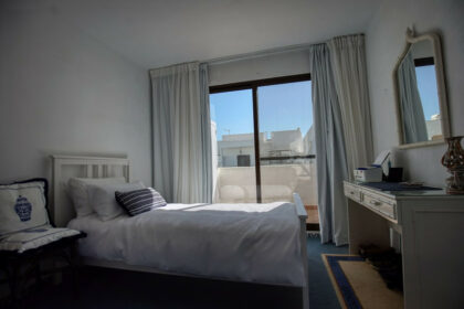 f3e83f73f8f0e82733b80e4d71d34877 - 10