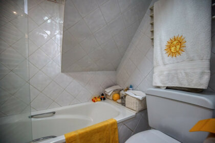 f3e83f73f8f0e82733b80e4d71d34877 - 6