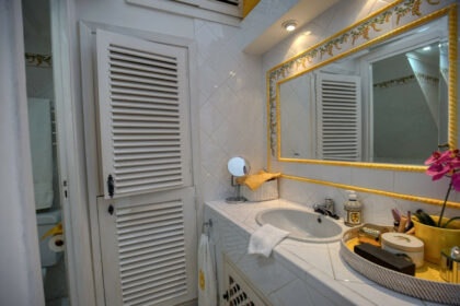 f3e83f73f8f0e82733b80e4d71d34877 - 7