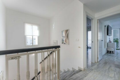 f446595bc7a8702c1565857bbe561c94 - 20