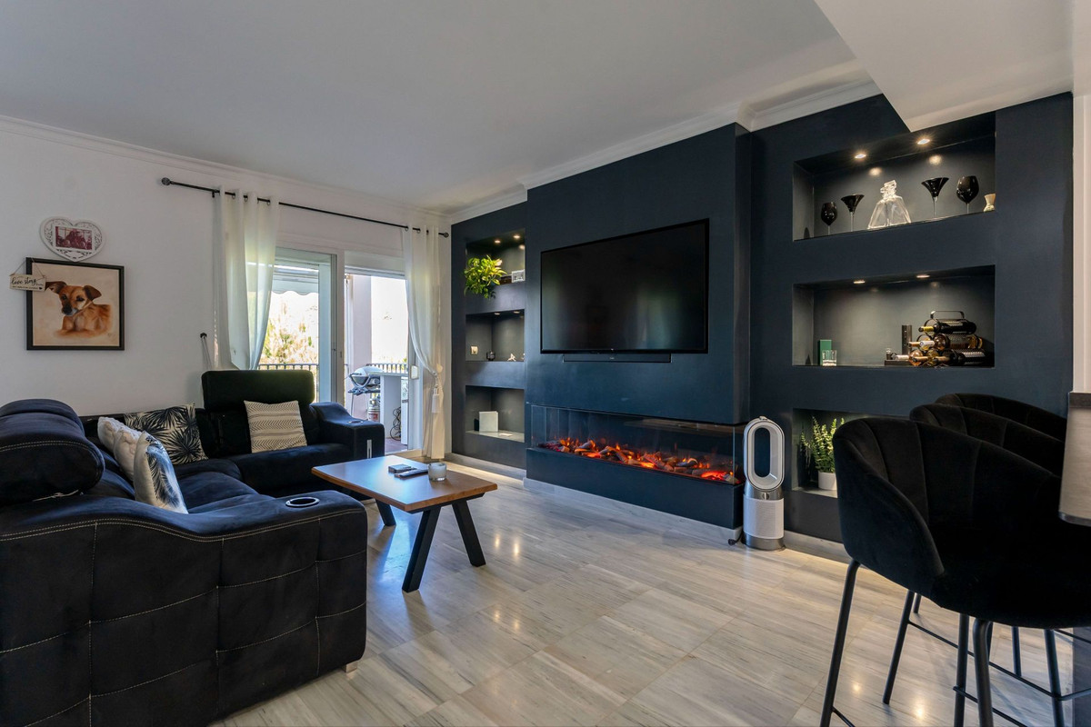 f446595bc7a8702c1565857bbe561c94 - 5