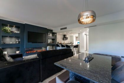 f446595bc7a8702c1565857bbe561c94 - 6