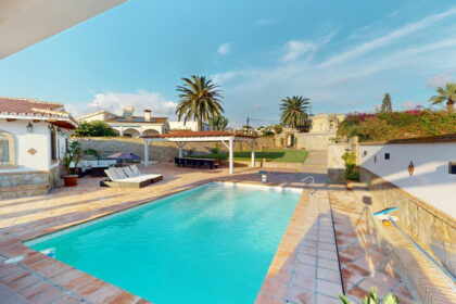 f464dff20c2a4da946580abfebb992b2 - 40