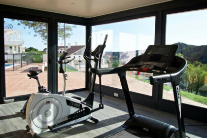 f4bc01c05697a7f84d465bbd923ff886 - 20