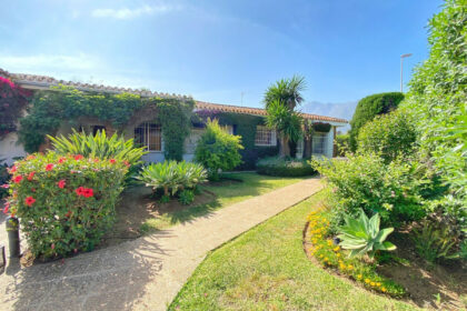 f4e671c49b44463eb62dc3a397468aee - 54