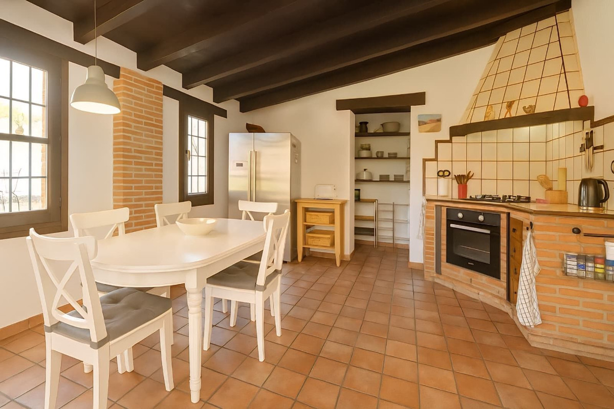 f50e2bde61299fa7cb166917e12b06b7 - 10