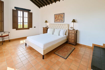 f50e2bde61299fa7cb166917e12b06b7 - 18