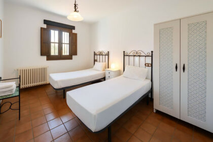 f50e2bde61299fa7cb166917e12b06b7 - 21