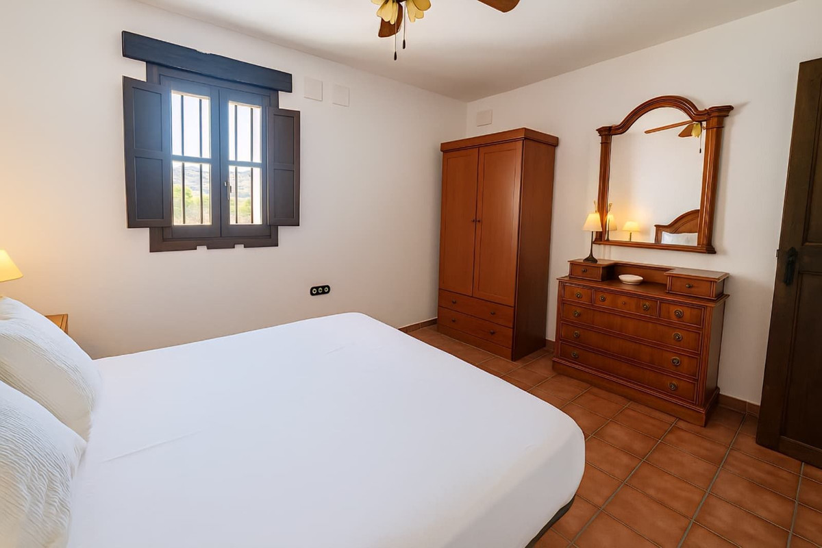 f50e2bde61299fa7cb166917e12b06b7 - 22