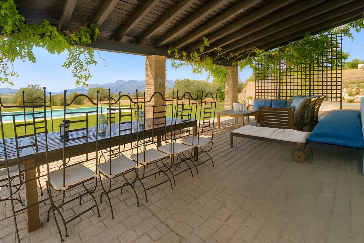 f50e2bde61299fa7cb166917e12b06b7 - 35