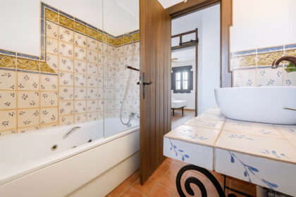 f50e2bde61299fa7cb166917e12b06b7 - 41