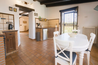 f50e2bde61299fa7cb166917e12b06b7 - 9