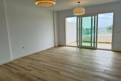 f526f127c1bb4bcafb898f7b98ef1d37 - 1