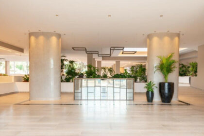 f526f127c1bb4bcafb898f7b98ef1d37 - 2