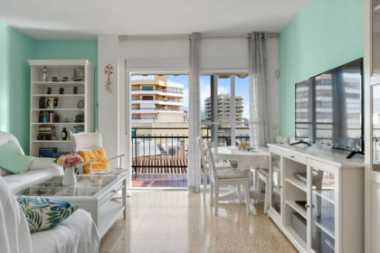 f5d67af25adf655654a019b62e17be4c - 1